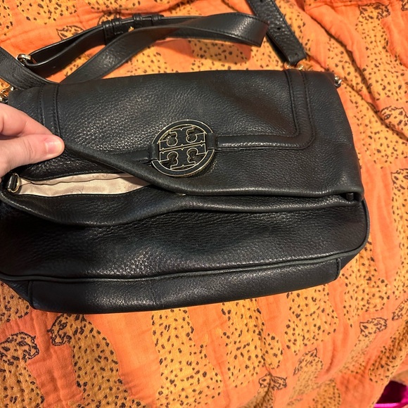 💜TORY BURCH - Great condition - Ashley black foldover bag - Picture 12 of 14